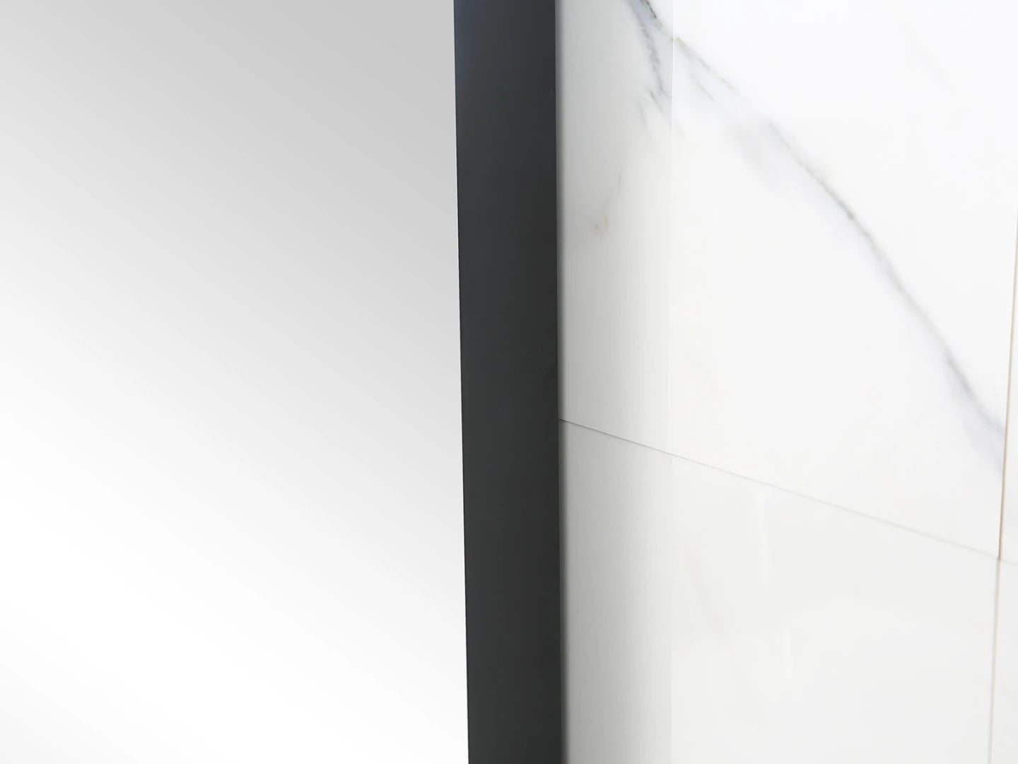 Badkamerspiegel met zwarte rand - Cobie Mat zwart - 80x60cm