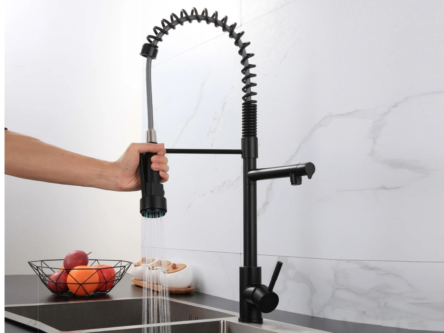 Semi-professional keukenkraan - Flexibele uitloop - Cocos Mat zwart - 63cm