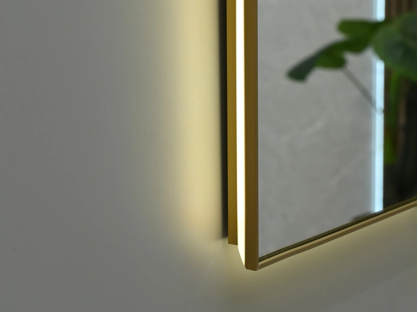LED Badkamerspiegel - Bluetooth - Noël Geborsteld goud - 120x70cm
