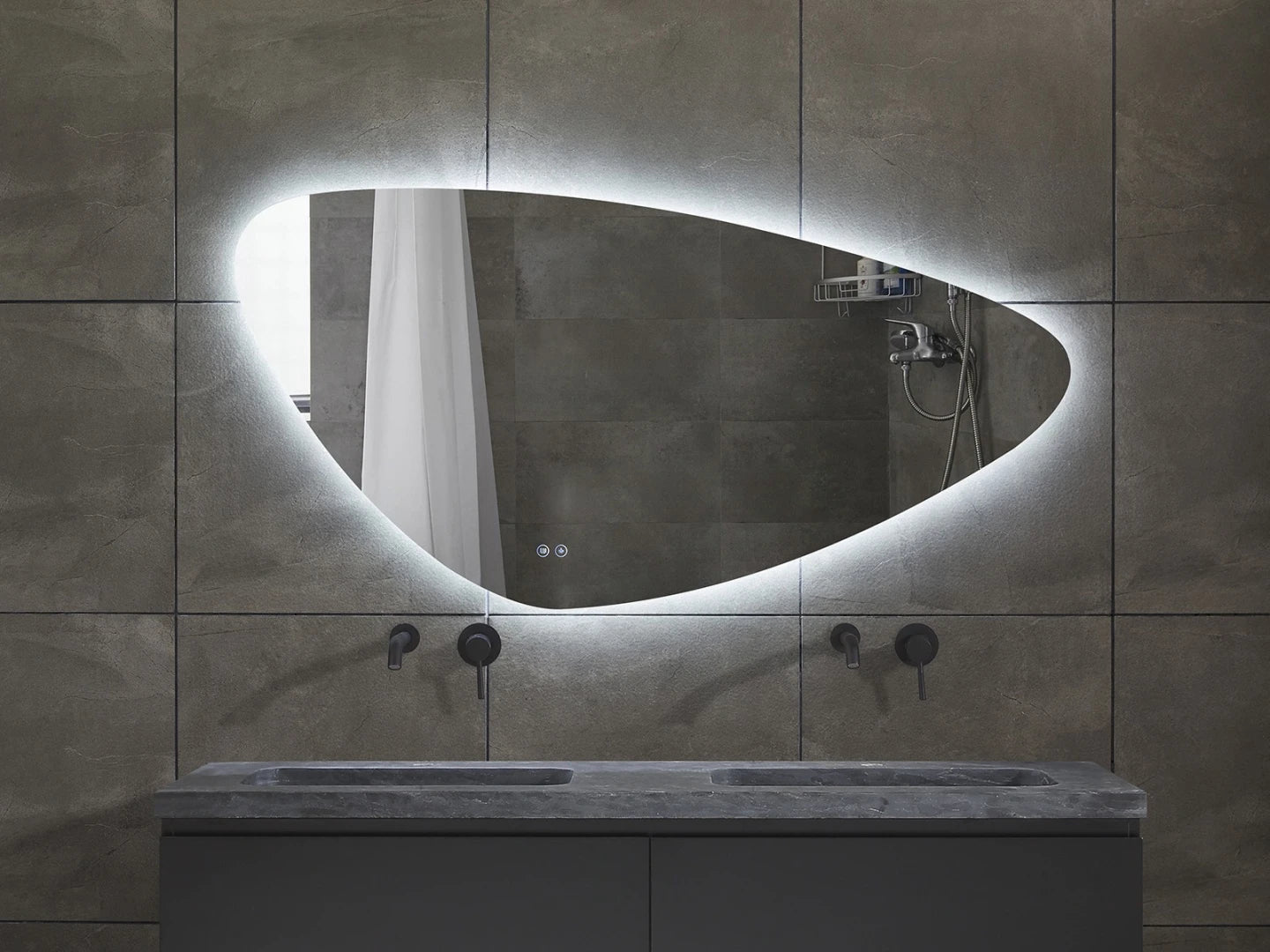 LED Badkamerspiegel - Horizontaal of verticaal - Catina 140x70cm