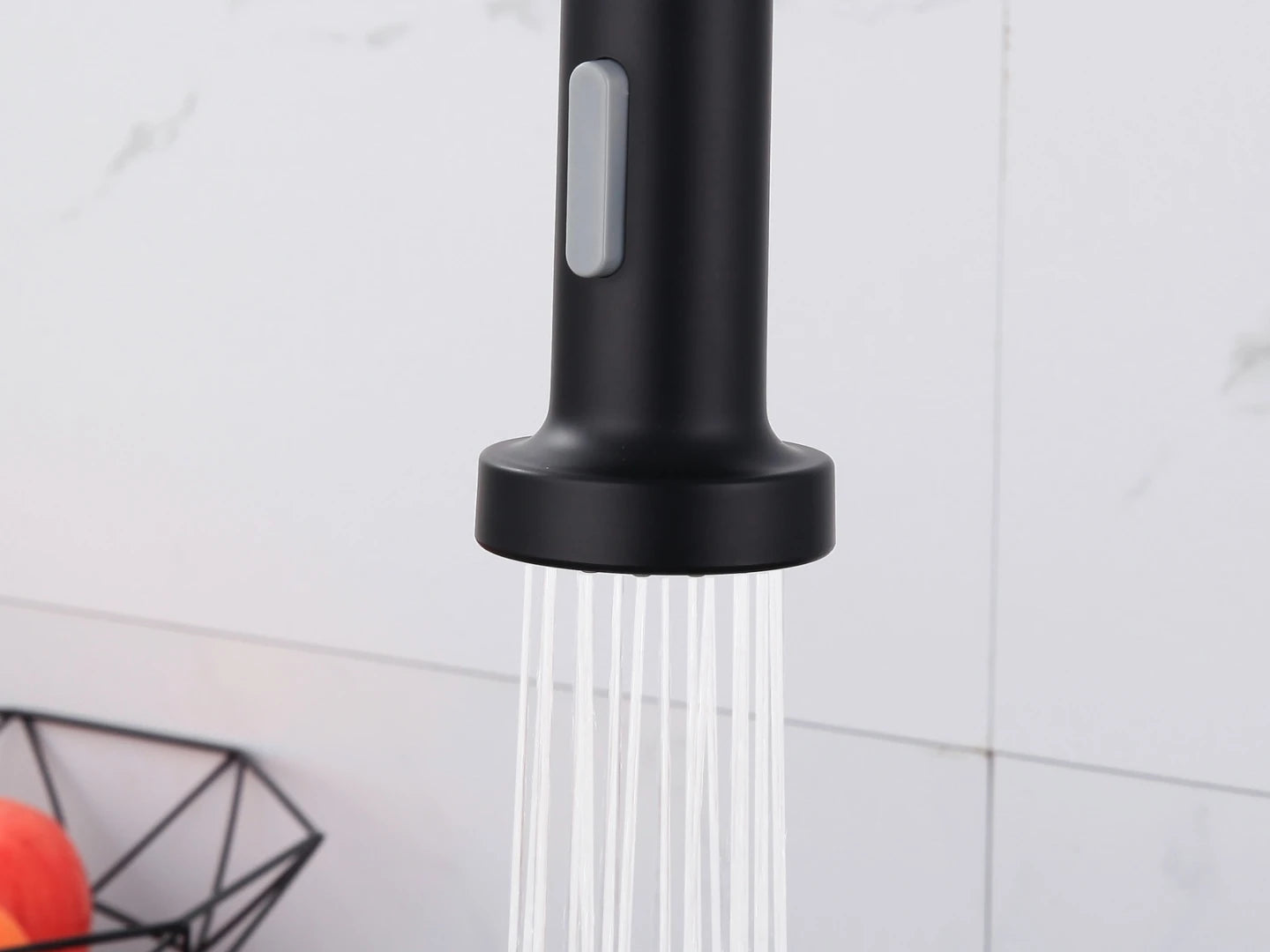Keukenkraan - Uitneembare uitloop - Inula Mat zwart - 63cm
